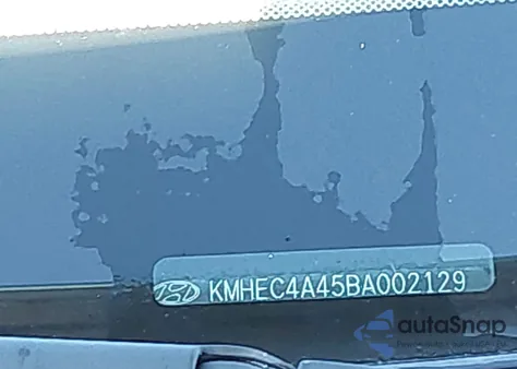 2011 Hyundai Sonata Hybrid z USA, uszkodzony, nr VIN KMHEC4A45BA002129